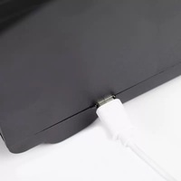 Machine à mélanger les cartes de poker Texas automatique en plastique, design minimaliste, portable, alimentation électrique, pour jeux de société - Vente en gros