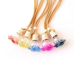 Tùy chỉnh cá nhân treo trống đẹp Nước hoa xe hơi chai thủy tinh khuếch tán hương thơm - Product Image 2