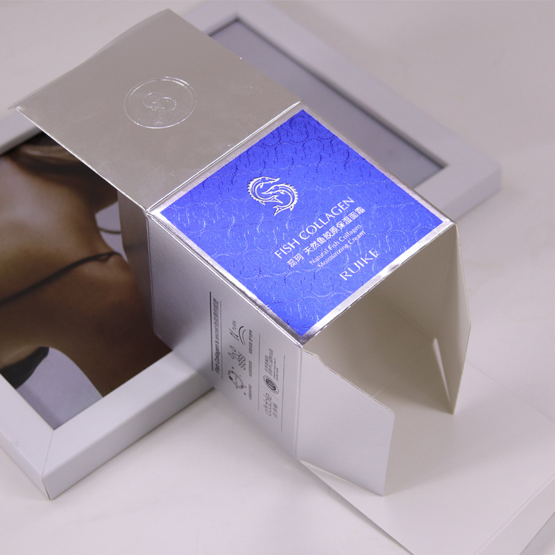 China Suppliers Custom Embossing Recyclable Personal Care Luxury Cardboard Cosmetic Paper Box Packaging for Cosmetic