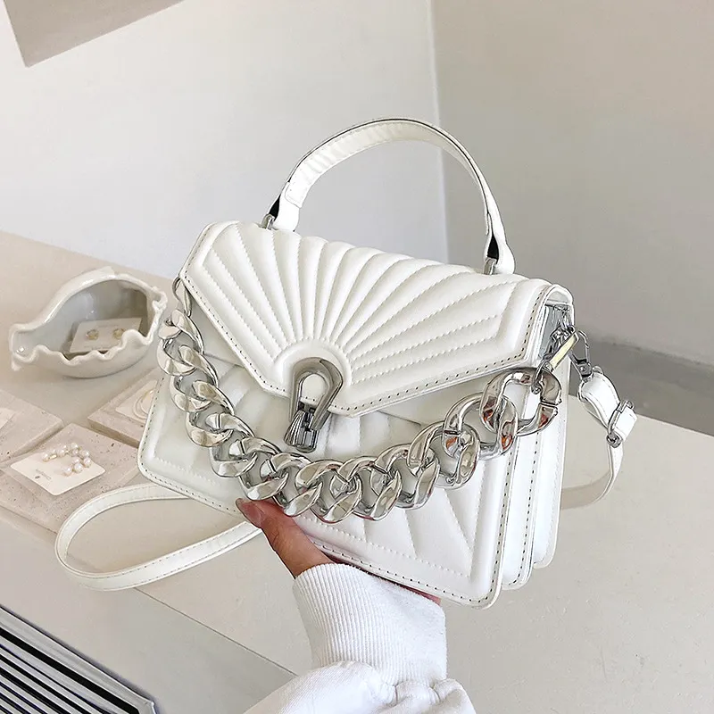 luxury fashion designer thick chain lock leather purses 2023 handbags for women hand bags ladies shoulder crossbody