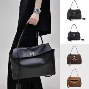Sac à bandoulière de luxe en cuir véritable pour femme, grand sac fourre-tout à porter sous le bras, sac cosmétique tendance pour le quotidien - Product Image 3