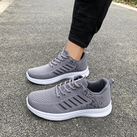 Chaussures de sport décontractées pour hommes à lacets, rehaussantes, en maille, légères et respirantes, pour la course et la marche – Grande Vente