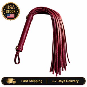 Fouet en cuir grainé litchi bordeaux, stock USA, livraison 3-7 jours, fouet premium à neuf queues avec clous en laiton pour l'entraînement - Product Image 1