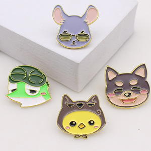 Tùy chỉnh JY thương hiệu Antique sơn UV in kim loại men pins 2D dập nổi logo vàng cho ngày kỷ niệm & ngày quốc gia - Product Image 3