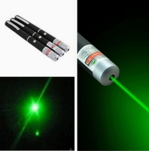 Torcia con Puntatore Laser Verde Blu Rosso, Luce di Indicazione per Riunioni e Aule, Penna Puntatore Laser RGB a Lunga Portata - Product Image 6