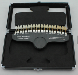 Guide d'ombrage de <span class=keywords><strong>blanchiment</strong></span> des dents de luxe 20 couleurs Accessoires dentaires polyvalents <span class=keywords><strong>Prix</strong></span> <span class=keywords><strong>Kit</strong></span> de <span class=keywords><strong>blanchiment</strong></span> des dents - Product Image 2