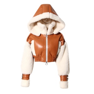 Giacca da donna di moda invernale con colori a contrasto felpa con cappuccio giacca di lana giacca di pelle di pelliccia da motociclista - Product Image 2