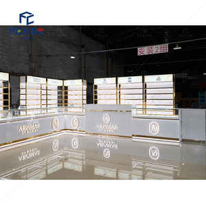 Parfumerie en gros Luxe Design d'intérieur Parfum <span class=keywords><strong>Arabe</strong></span> Boutique Décor Parfums en bois Vitrines - Product Image 5