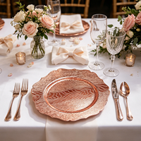 Assiettes de présentation Wojia 13 pouces en plastique électroplaqué motif bois argenté, bord festonné, pour hôtels, restaurants et réceptions de mariage