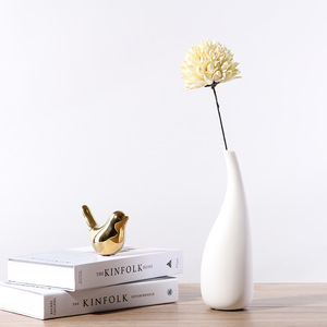 <span class=keywords><strong>Vase</strong></span> en céramique minimaliste nordique, cuit au four, en forme <span class=keywords><strong>de</strong></span> goutte d'eau, blanc, porte-fleurs séchées, décoration créative pour la maison - Product Image 4
