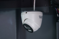 Découpeuse laser à fibre 6000W avec source laser Raycus et système de contrôle CypCut