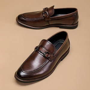 Vente en gros de chaussures de ville pour hommes en cuir véritable italien de luxe, mocassins à enfiler, chaussures Oxford formelles - Product Image 6
