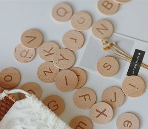 Đôi có kích thước khắc Montessori chữ hoa chữ thường di chuyển bảng chữ cái tiền xu gỗ sồi động vật đĩa khối cho trẻ em - Product Image 5