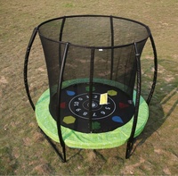 Trampolín de nuevo diseño de alta calidad de 8 pies con carcasa de acero con materiales plásticos de espuma de polipropileno y PVC para niños y niñas