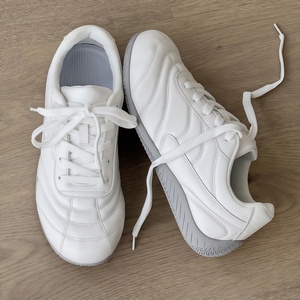 Chaussures de sport tendance en cuir pour hommes, respirantes, pour le basketball, décontractées, d'extérieur, confortables, augmentant la taille - Product Image 2