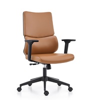 Chaise pivotante ergonomique moderne rose pour la maison et le bureau, avec repose-pieds inclinable massant, design confortable en cuir PU pour le gaming