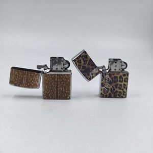 Briquet au kérosène pas cher, rechargeable, coupe-vent, avec logo personnalisé, motif traditionnel vintage, briquet à cigarette au kérosène - Product Image 3