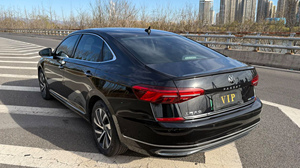 Volkswagen Passat <span class=keywords><strong>de</strong></span> Segunda Mano, Automóvil <span class=keywords><strong>de</strong></span> Nueva Energía, Vehículo Híbrido Enchufable <span class=keywords><strong>de</strong></span> Tamaño Mediano - Product Image 3