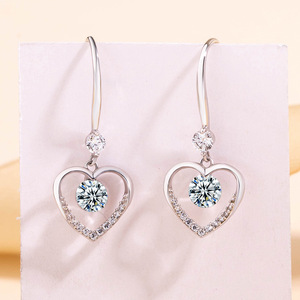 Pendientes de plata de ley S925 con forma de corazón y circonita, diseño hueco para mujer, uso diario - Product Image 4