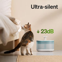 Pompe ultra silencieuse avec système de filtration triple pour une fontaine à eau potable fraîche à fonctionnement continu pour chats, chiens et animaux domestiques, OEM