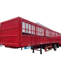 Semi-remorque de transport de matériaux de construction et de produits agricoles à longue distance, avec clôture de chargement, à vendre