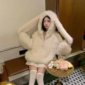 Women's Faux Fur Coat Light Pink Solid Color Rabbit Fur Thick Warm Winter Outerwear - Product Image 4