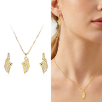 Ensemble de bijoux fantaisie texturés en laiton doré avec pendentif feuille en zircon, collier et boucles d'oreilles, vente en gros, cadeau de fête pour femme