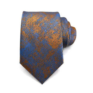 Cravate en jacquard de polyester de qualité supérieure fabriquée en Chine pour les jeunes hommes - Product Image 5