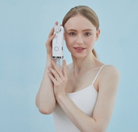 Mini électrique Hydro Aqua Peeling Dermabrasion nettoyant pour le visage Machine petite bulle aspirateur points noirs enlever le rajeunissement de la peau