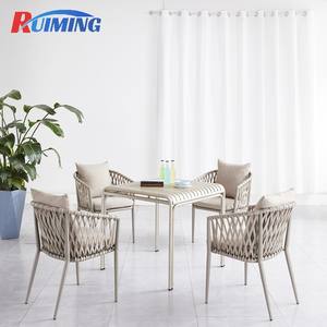 छत की कुर्सी आउटडोर रेस्तरां आंगन सेट फर्नीचर बुना हुआ रस्सी डाइनिंग चेयर और टेबल बालकनी गार्डन कैफे चेयर स्टेकयोग्य - Product Image 5