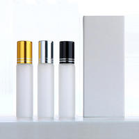 Boîte de luxe à tiroir pliant en papier estampé à chaud pour flacon, emballage OEM pour flacon de parfum, petite boîte cadeau à tiroir pour échantillon avec logo