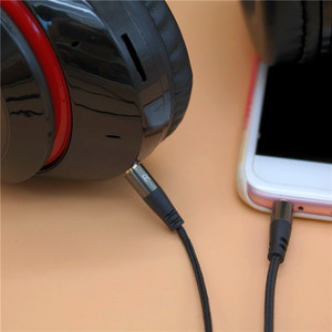 Câble audio Sol Republic 3,5 mm vers 2x2,5 mm, fil en nylon, placage nickel, adaptateur mâle-mâle pour écouteurs - Product Image 2