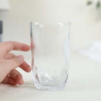 Coupe en verre transparent haute exportation directe verre de conception personnalisée pressé pour la fête pour l'eau potable ou le jus