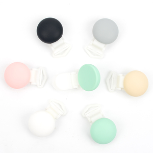 Nouveau cadeau de noë<span class=keywords><strong>l</strong></span> mignon personnalisé réutilisable en Silicone de qualité alimentaire Clips factices bébé accessoires tétines sucette chaîne Clips ensemble - Product Image 6
