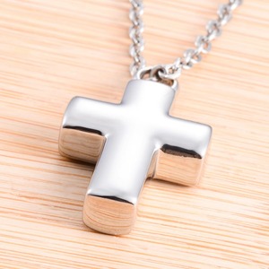 Collier pendentif croix en acier inoxydable pour urne à cendres avec conteneur, bijou commémoratif pour cendres, accessoires de crémation, cadeau - Product Image 1