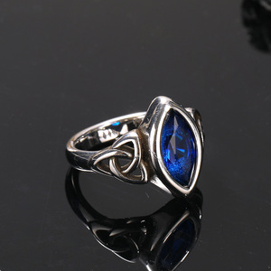 Nuovo Anello da Uomo in Acciaio Inossidabile Stile Punk con Nodo Celtico e Gemme Naturali, Elegante Anello in Acciaio Inossidabile di Alta Qualità - Product Image 5