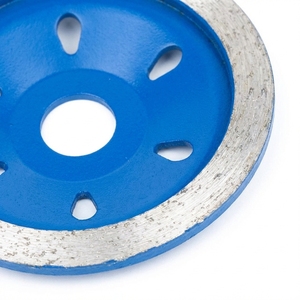 Disque de meulage diamanté professionnel 4 pouces pour utilisation <span class=keywords><strong>à</strong></span> l'<span class=keywords><strong>eau</strong></span>, <span class=keywords><strong>à</strong></span> vitesse de meulage rapide, pour la maçonnerie et le béton - Product Image 5