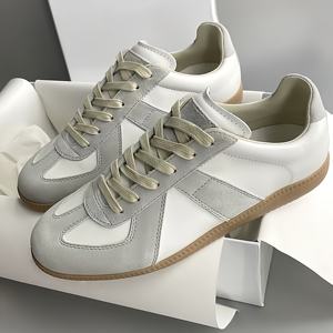 Sneakers unisexes style rétro, style splatter, chaussures décontractées pour femmes de haute qualité, chaussures de marche tendance streetwear - Product Image 3