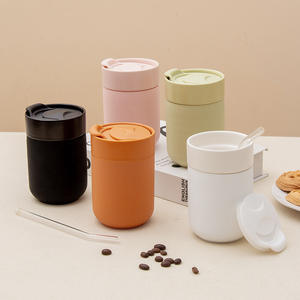 Mug de voyage en céramique de Chaozhou avec couvercle, tasse individuelle, blanc, matcha, noir, rose, marron foncé, 350 ml, style nordique, pour usage extérieur - Product Image 1