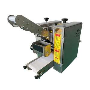 Machine automatique Yunqingtech pour la fabrication de pâtes à raviolis, de peaux de momo, d'empanadas, de samosas et de wontons, pour petits produits céréaliers - Product Image 6