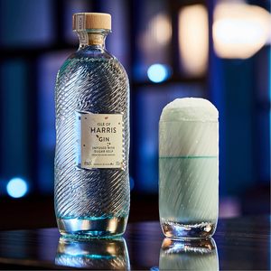 Ginebra Artesanal <span class=keywords><strong>Premium</strong></span> Harris, 70cl, Sellada con Corcho, Empaquetada en Cartón con Estampado en Caliente - Product Image 4