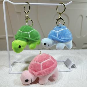 Porte-clés pendentif tortue de dessin animé créative en métal et plastique, pour petit sac, cadeau pour machine à griffes, chaîne de suspension pour voiture, sac d'école, vente en gros - Product Image 2
