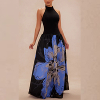 Robe de soirée longue en satin noir personnalisable pour femme, col halter, avec jupe ample à imprimé floral bleu, idéale pour les occasions quotidiennes