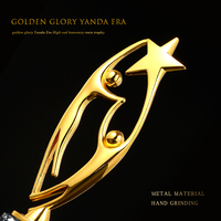 Impression de découpe de trophée gravé écologique personnalisable en cristal pour l'équipe de champion de danse à la retraite Creative Golden Man