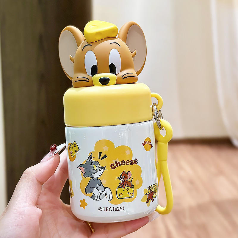 สีเหลือง [ทอมและเจอร์รี่]