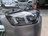 Pour Mercedes GLE W167 : Grille de pare-chocs avant, ventilateur de radiateur, capteur de stationnement, cache de remorque et diffuseur, phares pour pare-chocs de voiture