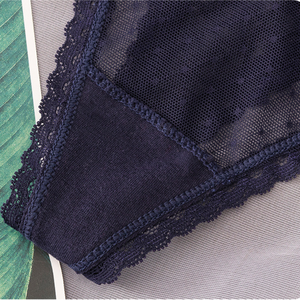 กางเกงชั้นในจีสตริงลูกไม้สีพื้นประดับโบว์เอวต่ำซีทรูสำหรับผู้หญิงขายส่ง ชุดชั้นในเซ็กซี่สำหรับใส่ทุกวัน รับผลิตแบบ OEM ODM - Product Image 6