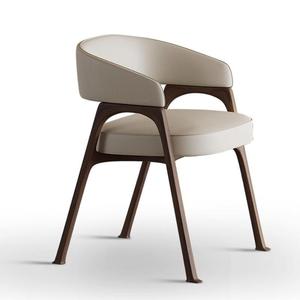 Sedia da Pranzo di Lusso BST Italiana, Design Moderno e Minimalista, con Braccioli, in Pelle Bianca, per Casa, Hotel e Ristorante - Product Image 5