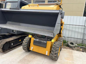 Chargeuse compacte d'occasion Caterpillar CAT 246D d'origine, capacité de 2 tonnes, moteur de 60 kW, boîte de vitesses, roulement, à vendre - Product Image 5