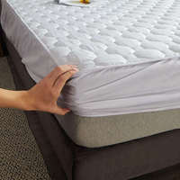 Drap-housse de lit d'hôtel blanc imperméable en coton et polyester, style simple, pour lits Queen et simples, vente en gros sur mesure